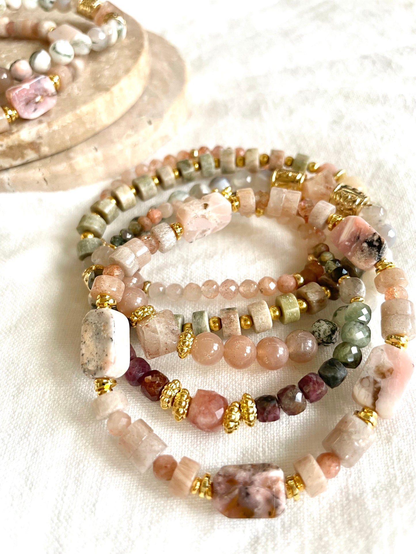 Jewellery bracelets - Limited edition stretch bracelet bracelets