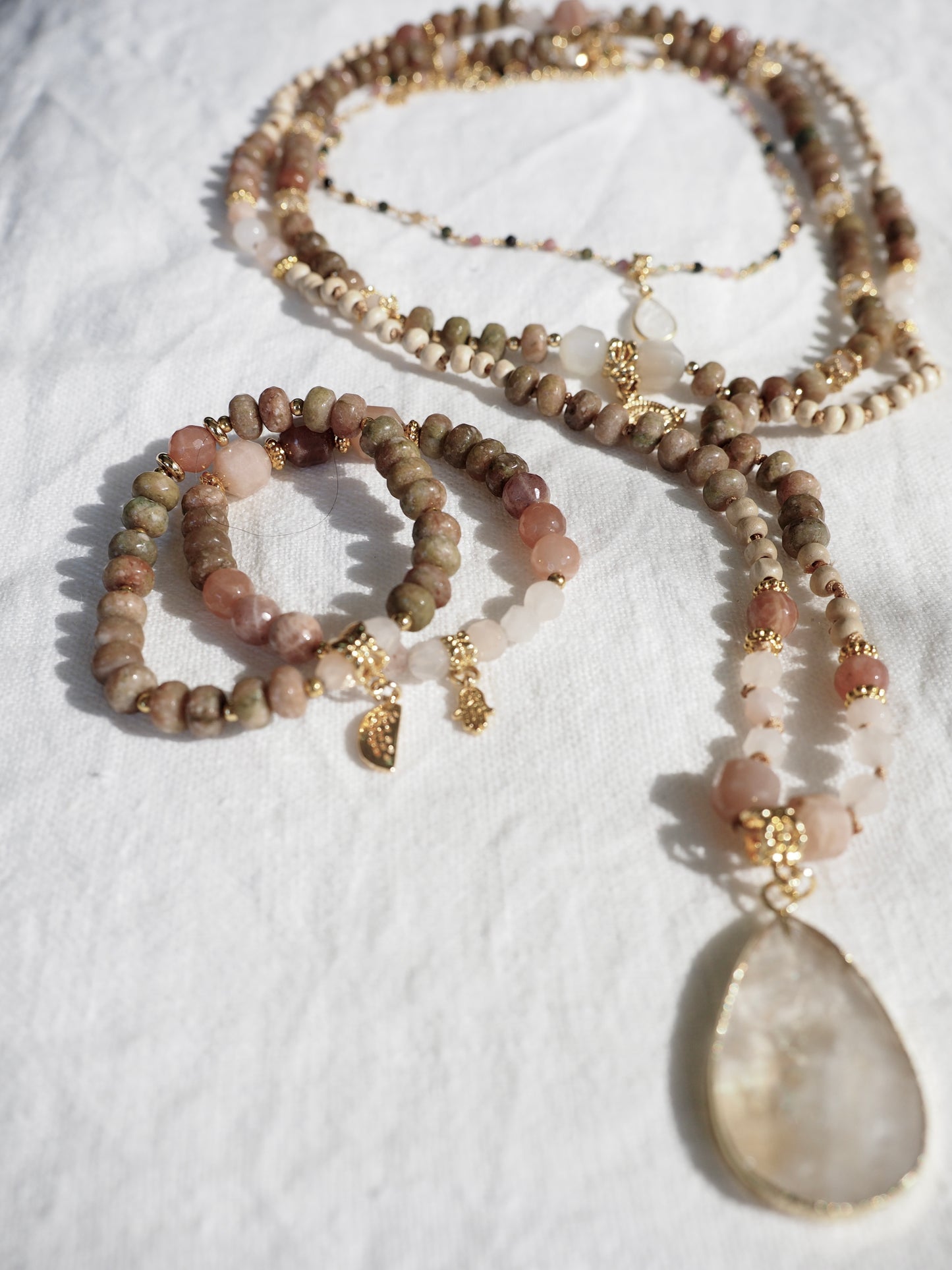 Jewellery Golden Light Mala necklace (citrine pendant)