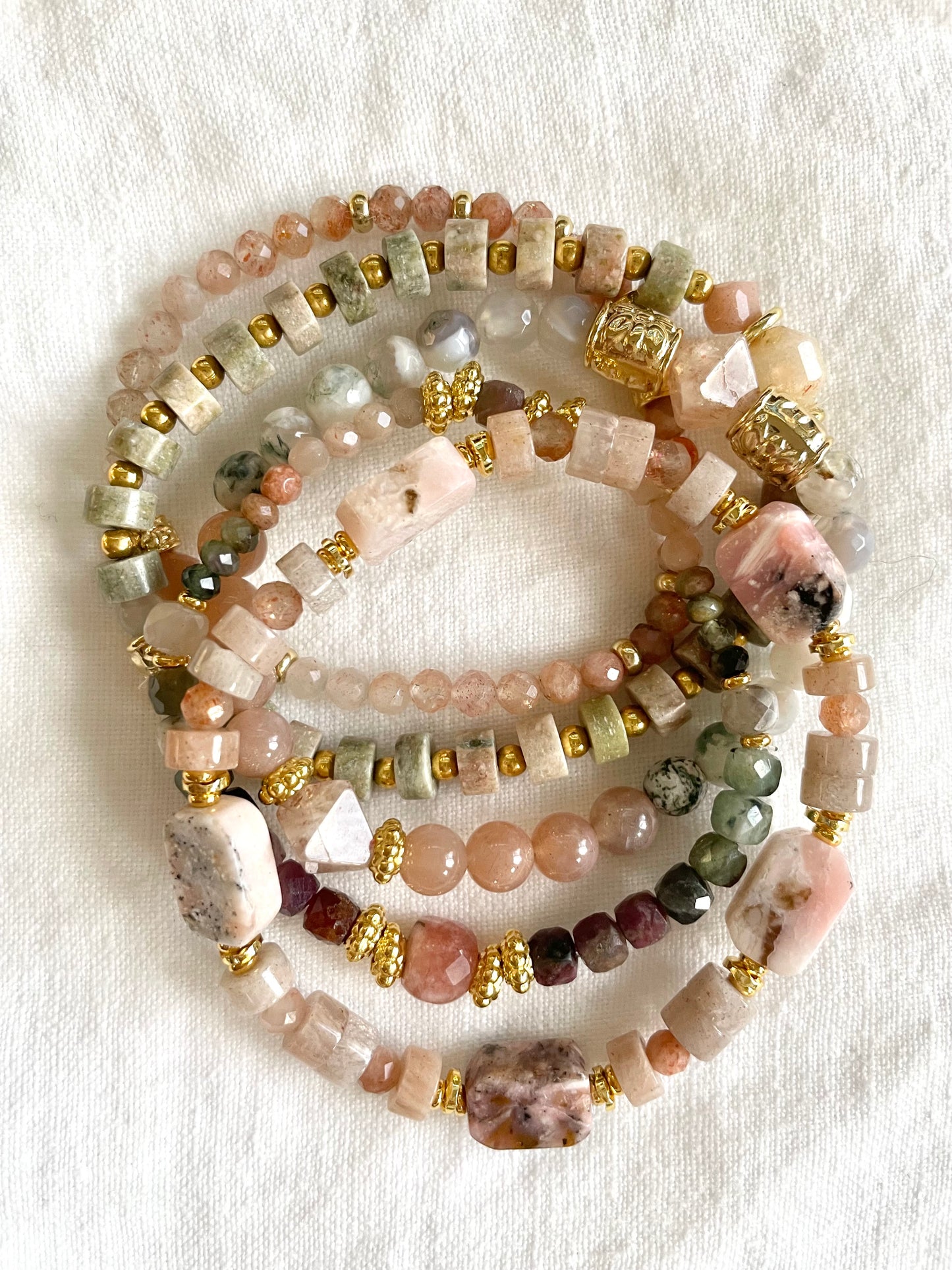 Jewellery bracelets - Limited edition stretch bracelet bracelets