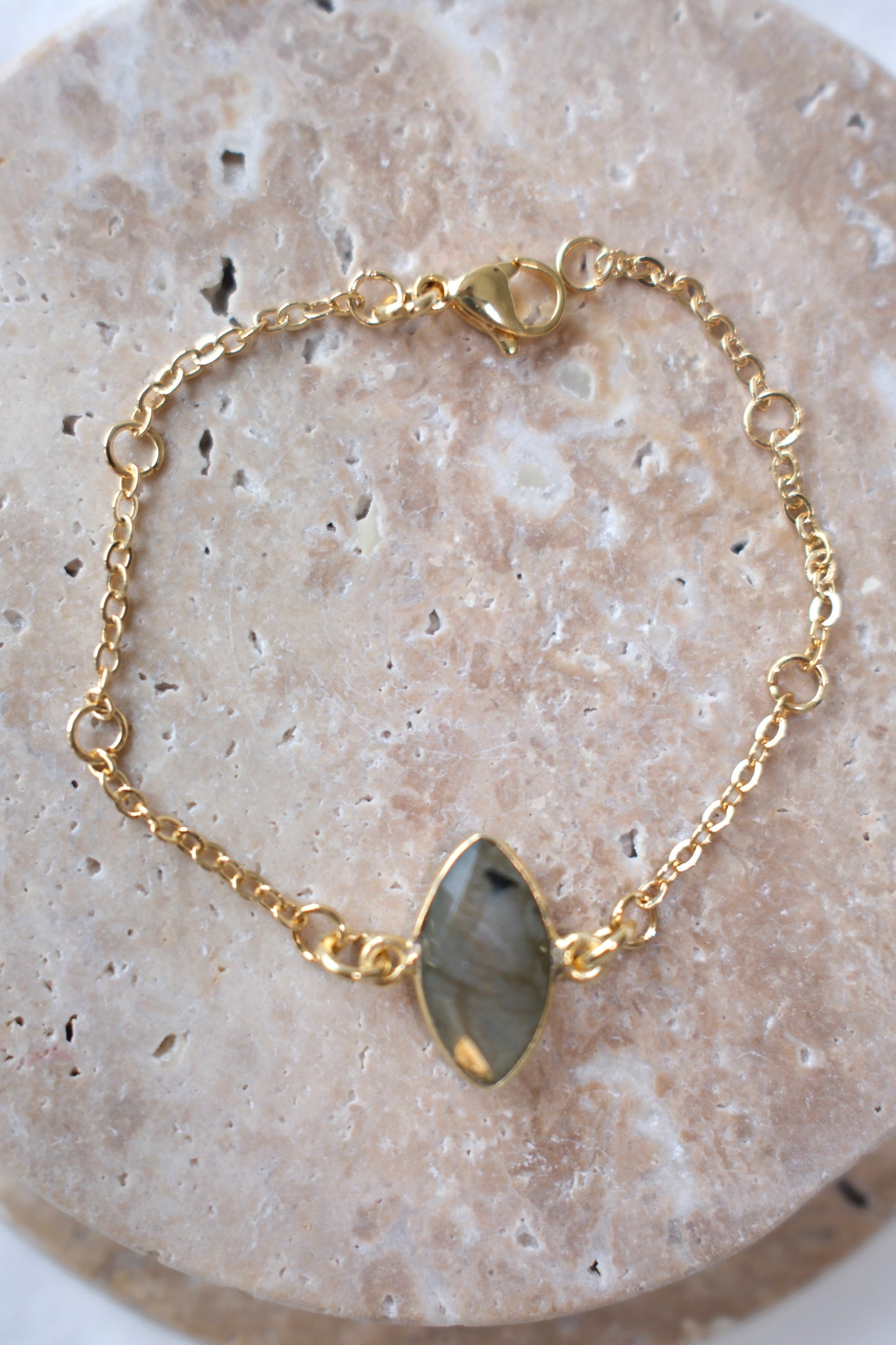 Jewellery bracelets - One of a kind or limited edition pieces