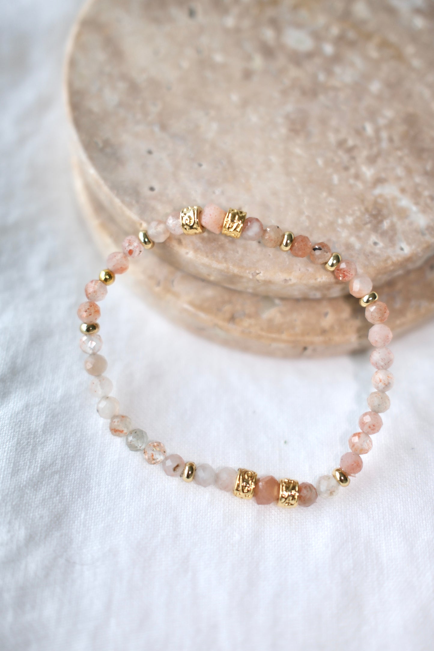 Jewellery bracelets - One of a kind or limited edition pieces